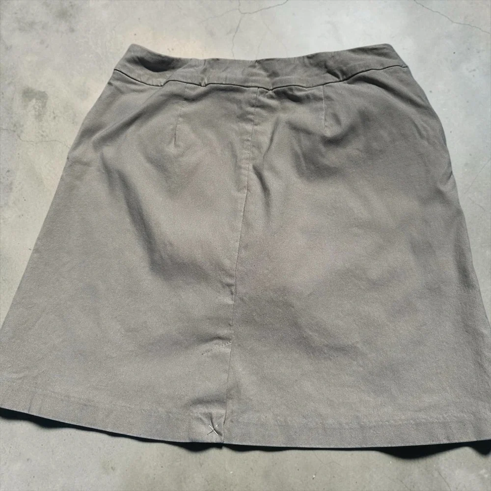 Tribal Women's Beige Solid A-Line Short Skirt 6 Knit Zip Closure Regular